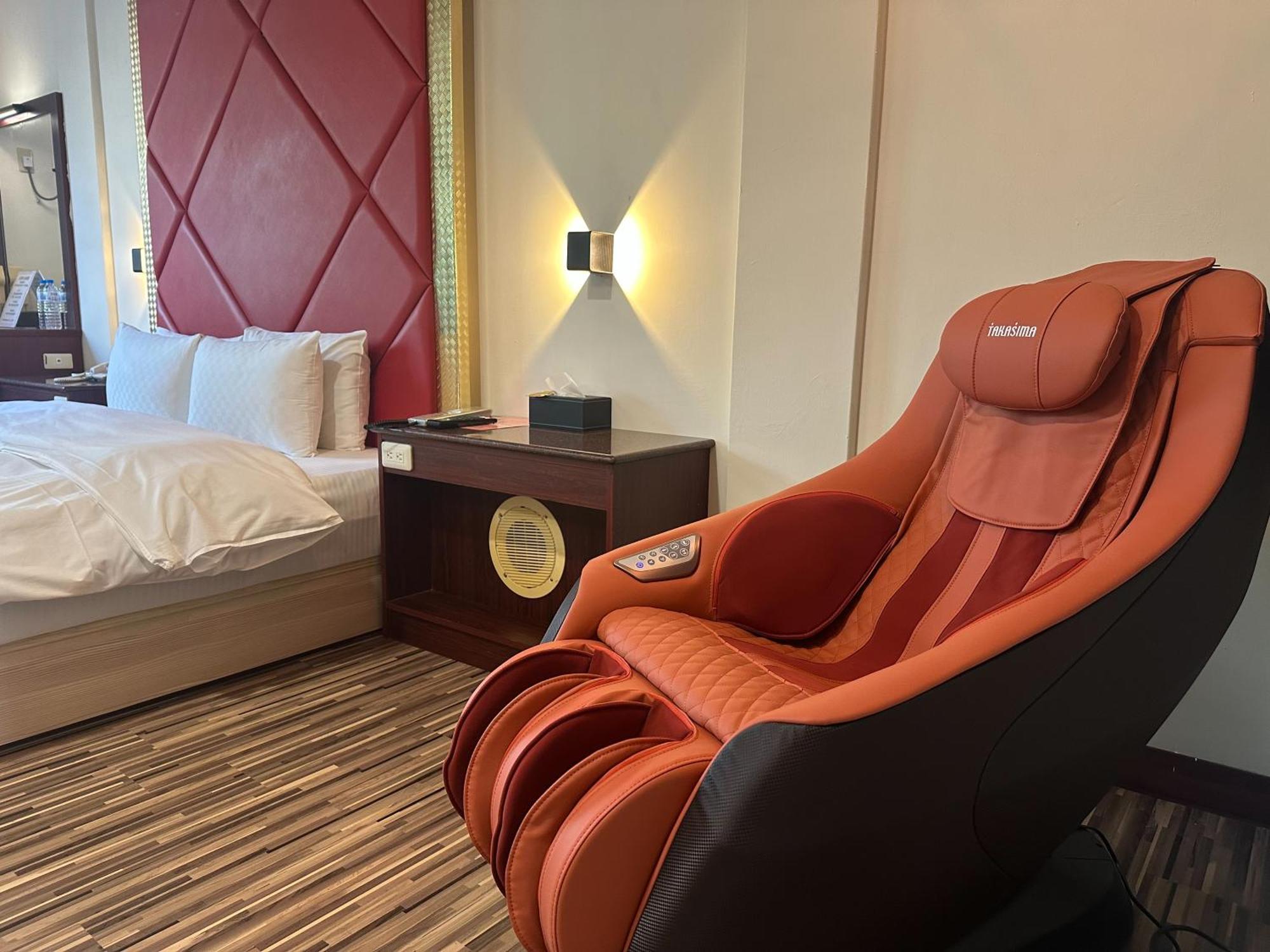 Hua Du Motel Jiji Bagian luar foto