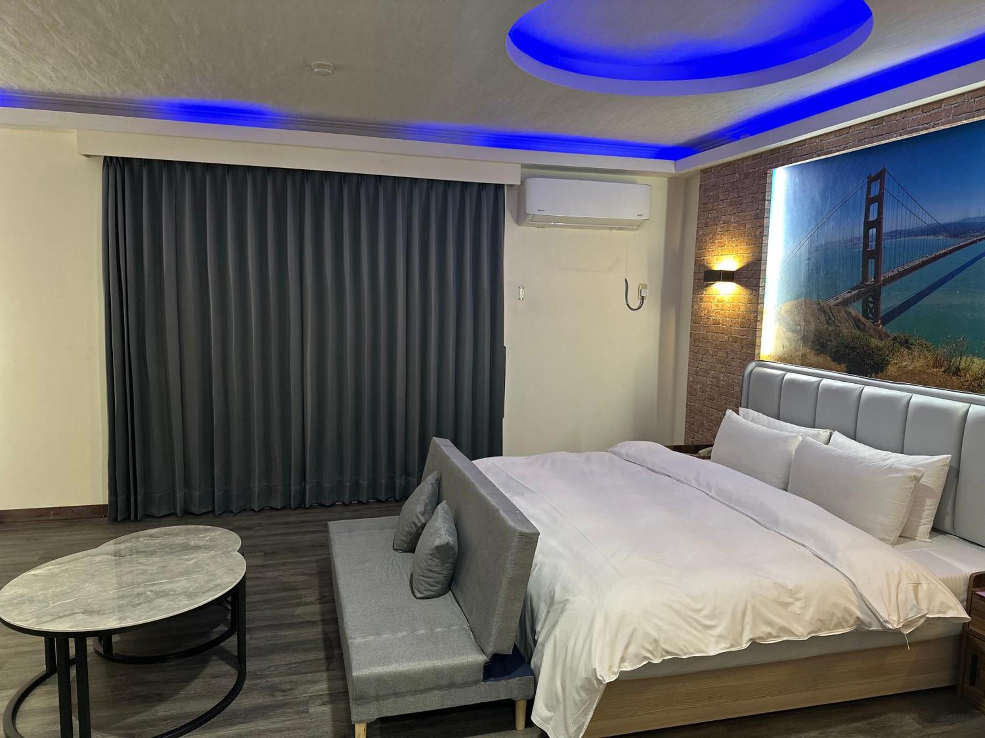 Hua Du Motel Jiji Bagian luar foto